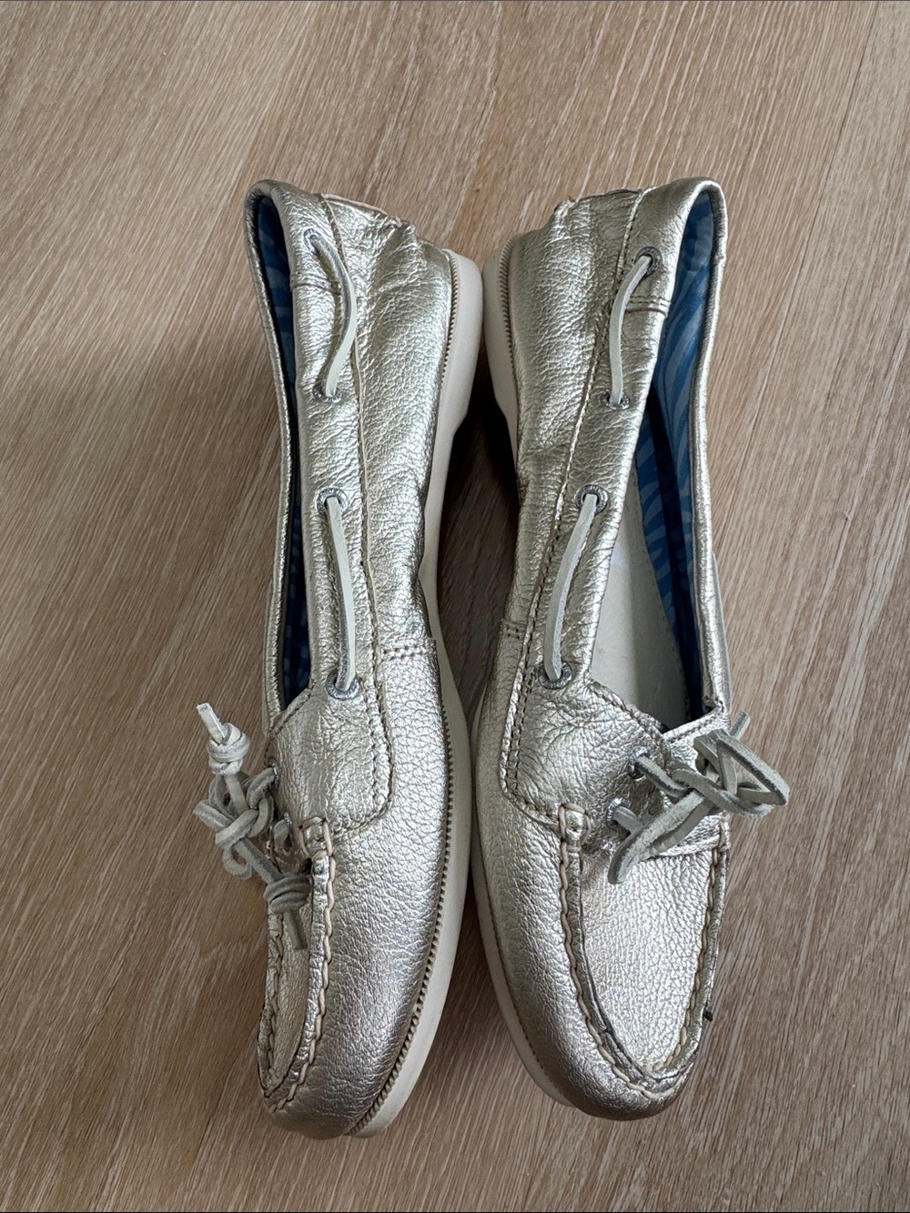 Sperry Metallic Gold Leather Moccasin Flats - Picture 2 of 5